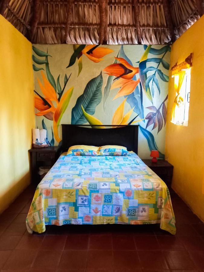 Hotel Cafe Del Sol Монтеррико Экстерьер фото