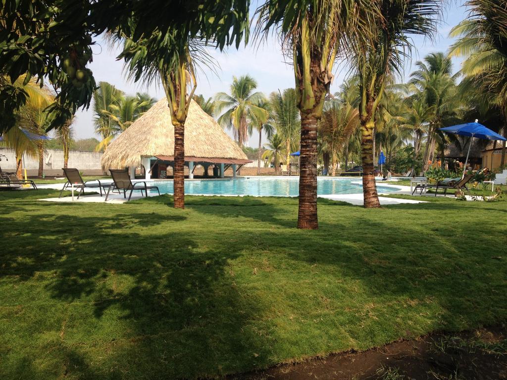 Hotel Cafe Del Sol Монтеррико Экстерьер фото