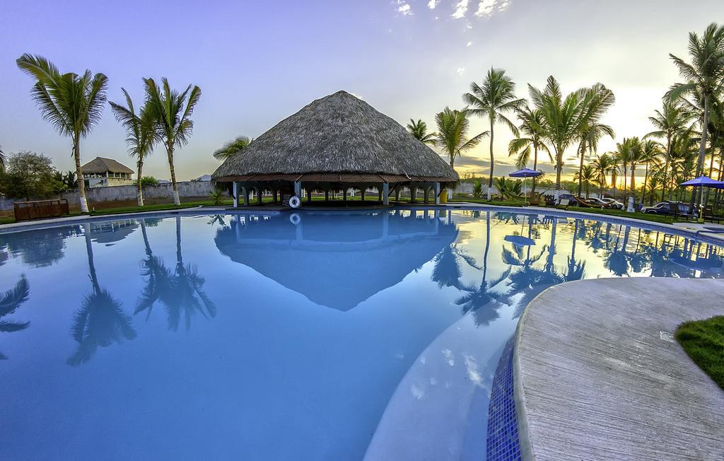 Hotel Cafe Del Sol Монтеррико Экстерьер фото