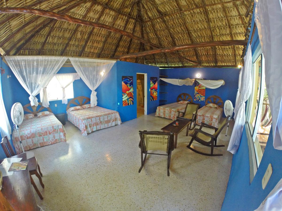 Hotel Cafe Del Sol Монтеррико Экстерьер фото